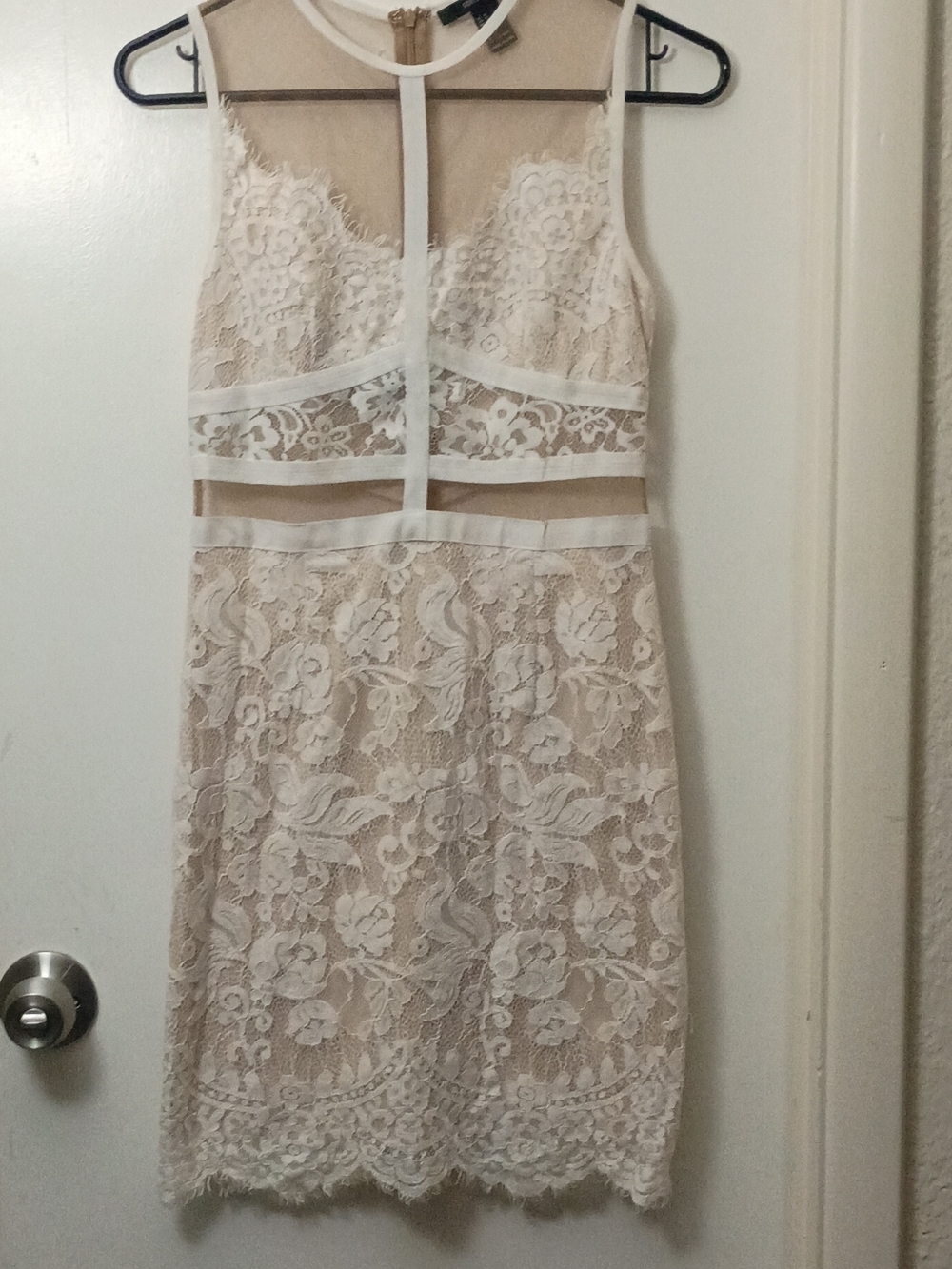 Sleeveless Ivory Lace Sheath Dress